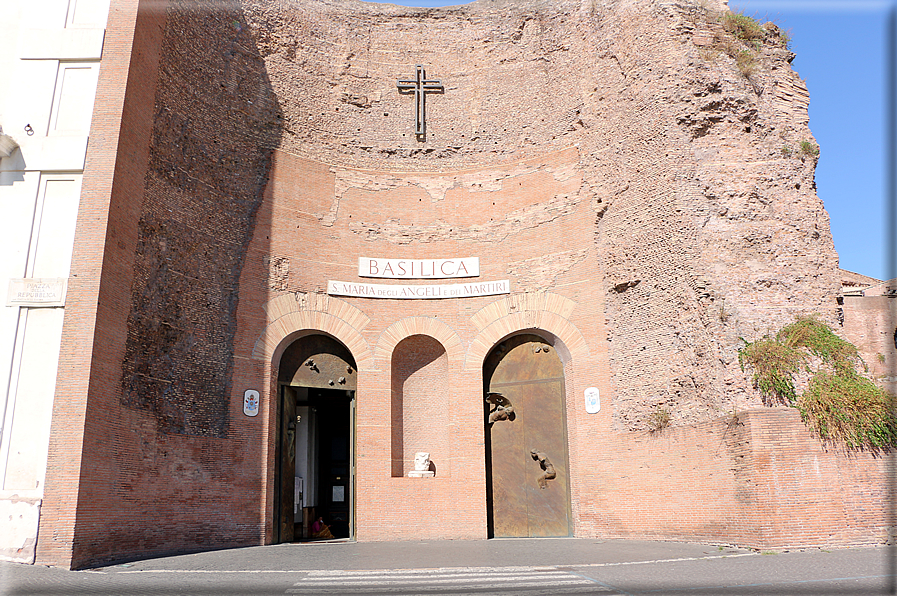 foto Basilica di Santa Maria degli Angeli